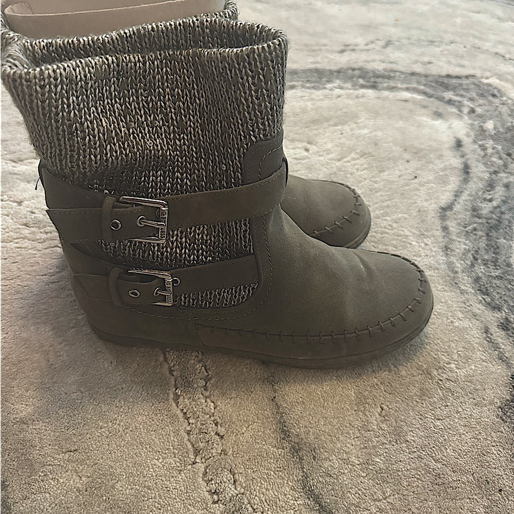 Guess Boots Size 9, Never Worn
